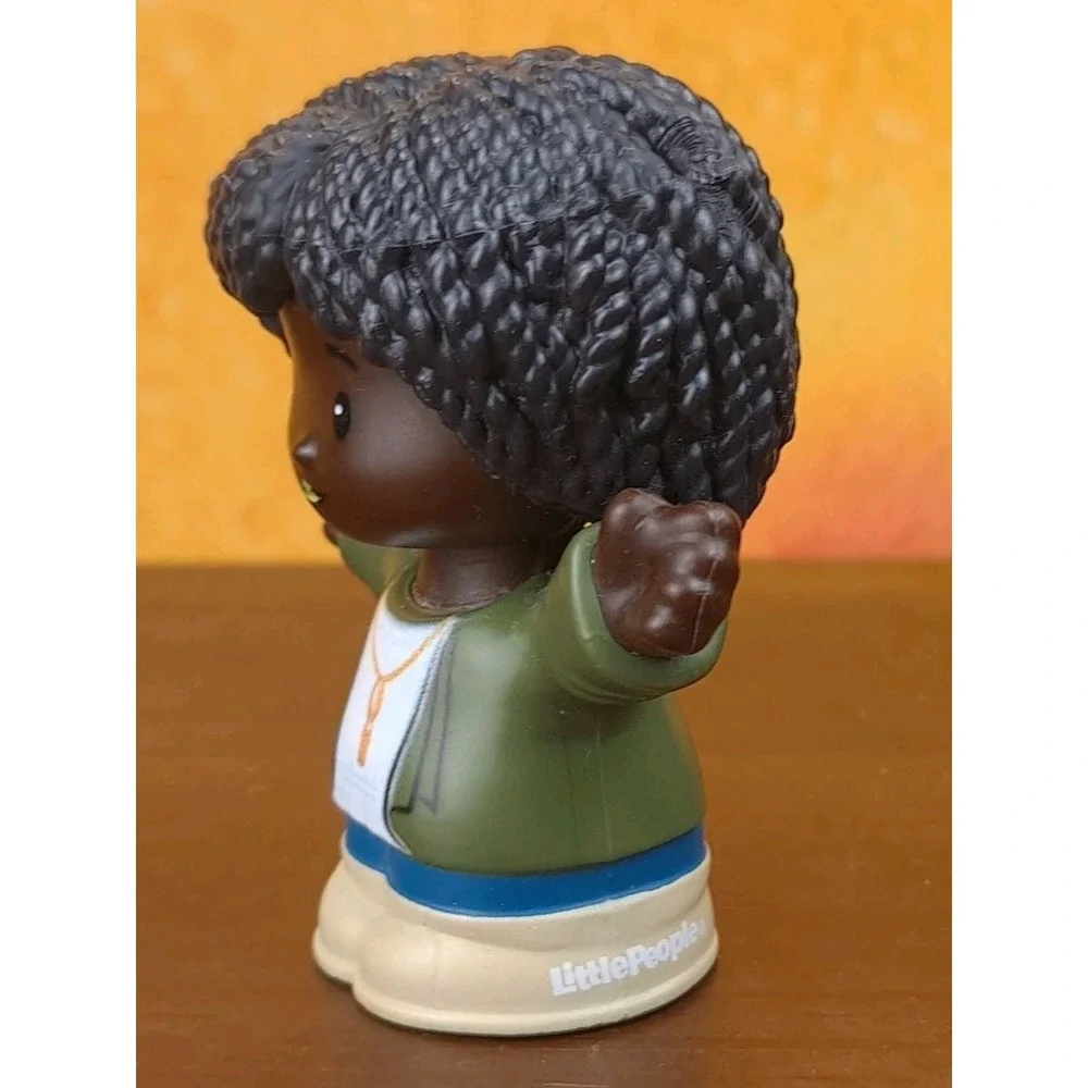 Fisher-Price Little People Mom Girl‎ Dark Skin African American Green Top 2021
